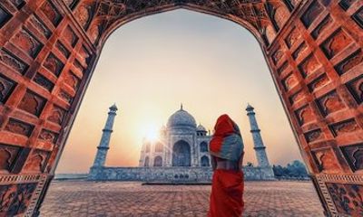 Agra Taj Mahal Ticket and Audio Tour