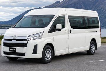 2024 Toyota Hiace 10 Seater Airport Transfer