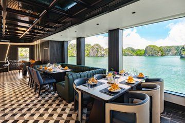 Lan Ha Bay and Viet Hai Village Luxury Cruise Tour from Hanoi