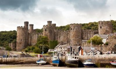 Welsh Castles & Coastline Private Tour from Liverpool