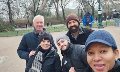 Paris City Highlights Tour with Local Guide and Eiffel Tower Tour
