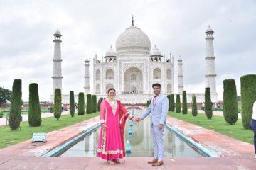 Same Day Agra Tour By Gatimaan Express India's Fastest Train