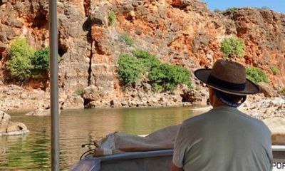 Ningaloo in a Day Safari Snorkeling and Yardie Creek Cruise