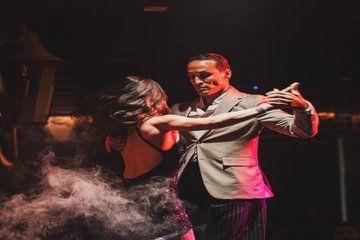 Montevideo Tango Show at historic Baar Fun Fun since 1895