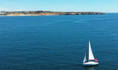Private 7 Hour Algarve Sailing Tour in Ponta da Piedade and More