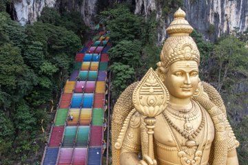 Kuala Lumpur Private Tour Batu Caves, Hot Springs & Waterfall
