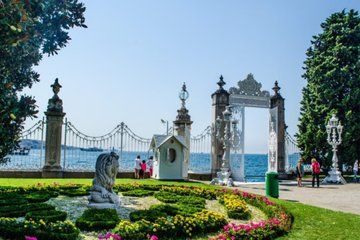 Dolmabahce Palace Ticket with Audio Guide options