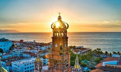 City and Tropical Tour and Tequila in Puerto Vallarta