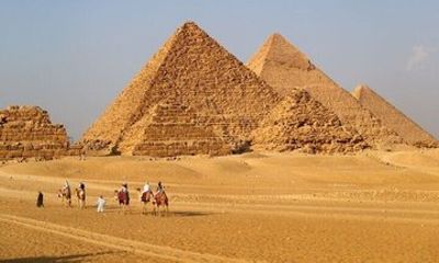 Pyramids of Giza and the great Sphinx, Group Tour