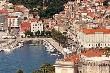 Split Walking Tour 1700 Years in 90 Minutes