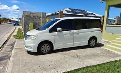 Private Antigua Airport Round Trip Transfer