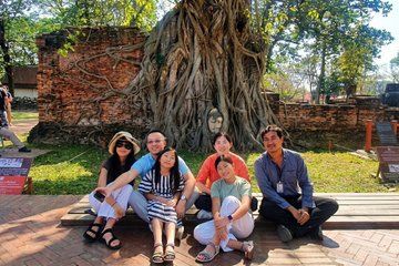 Damnoen Saduak Railway Market and Ayutthaya Private Tour in 1 Day