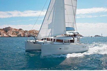 Discover Formentera in Catamaran 8h
