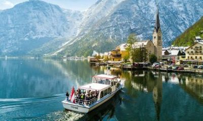 Private Hallstatt Salzburg Day Tour from Vienna