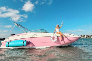 Palm Beach Pink Boat Charter with Captain