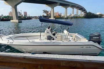 Private boat charter in Nassau Bahamas