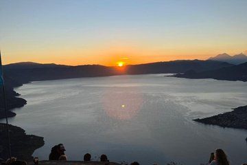 Indian Nose Hiking Tour: Sunrise or Daytime Experience