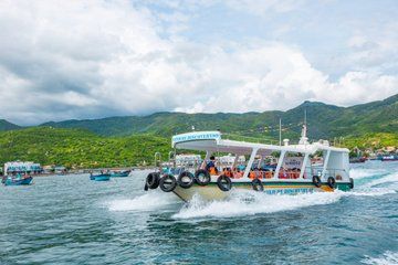 Snorkeling Tour Vinh Hy Bay Hidden Waterfall from Mui Ne