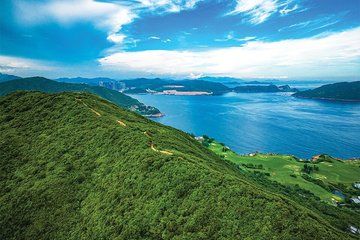 Hong Kong Dragon's Back Bus Tour