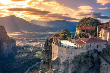 Private Shore Tour: Meteora – UNESCO World Heritage Experience