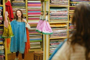 Private Jaipur Heritage Shopping and Street Food Experience