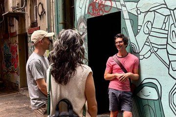 Melbourne: An Insider's Walk with an Artist