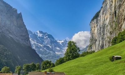 From Basel: Tours to Interlaken, Grindelwald and Lauterbrunnen