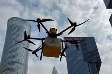 Private day tour from HK to Shenzhen - the capital of innovation