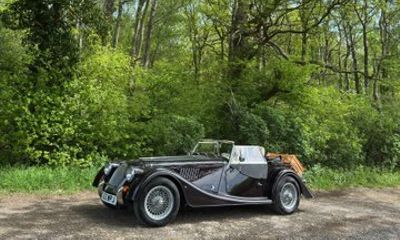 Roam The Cotswolds in a Classic Car