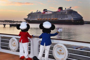 Private Transfer: Orlando Airport to Port Canaveral