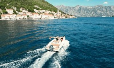 4 HOUR Blue Cave and Submarine Base and Lady of the Rocks Tour
