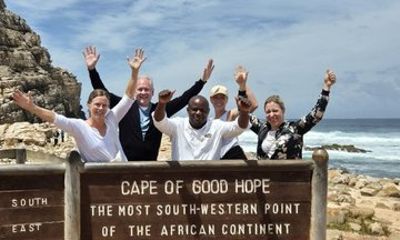 Cape Peninsula Full Day Tour Small Group Experience in Cape Town