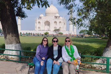 All Inclusive Taj Mahal Tour by Car from Delhi