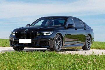 Round Trip Private Transfer Brussels Airport BRU to Antwerp City by Luxury Car
