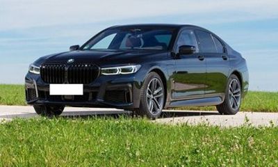 Round Trip Private Transfer Brussels Airport BRU to Antwerp City by Luxury Car