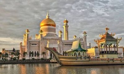 4 Day Brunei Sky Mirror Kampong Ayer Floating Village Tour