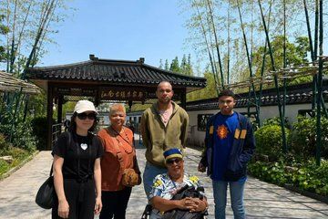 Shanghai Layover: Private 7-Hour Tour with Airport Pickup