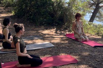 Dubrovnik Yoga and Sunset Elaphite Islands Boat Tour