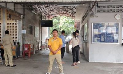 Killing Field and Genocide Museum S21 with PICK-UP