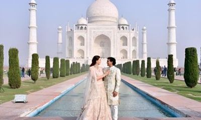 Taj Mahal Day Private Tour by Train from Delhi