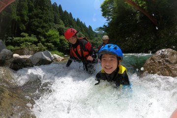 Sandankyo Family River Exploration – Nature Learning Adventure