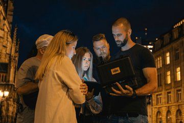 Crime Hunt at Night in Berlin