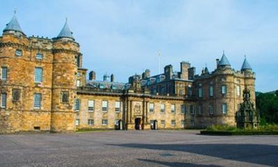 Edinburgh Royal Mile Self-Guided Audio Tour