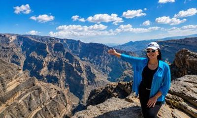 Private Grand Canyon Summit Hike Adventure Tour in Oman