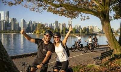 Ultimate Vancouver City Tour: Landmarks, Views and Capilano