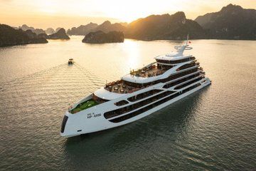 Diana Cruise 2 Day Ha Long and Lan Ha Bay with Balcony