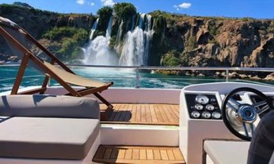Private Motor Yacht Day Charter in Antalya
