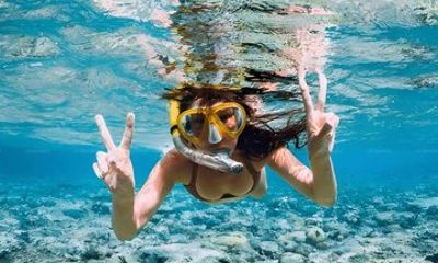 Snorkeling In Pasikudah Reef