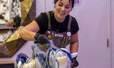Paint and Sip Orlando Fluid Art Experience