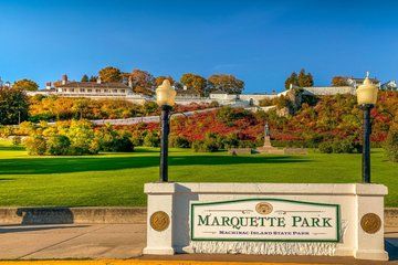 2 Day Private Tour Chicago to Mackinac Island Exploration